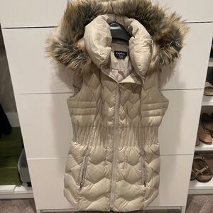 Bebe vest beige